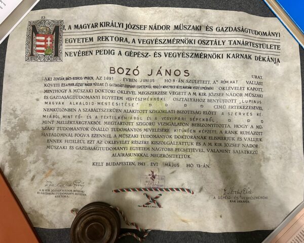 1943 Budapesti Műegyetem vegyészmérnöki doktori diploma, Mihailich Győző és Abody Előd aláírása - Image 2