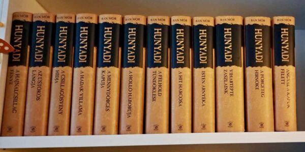 Bán Mór - Teljes Hunyadi könyvsorozata (12 kötet egyben)
